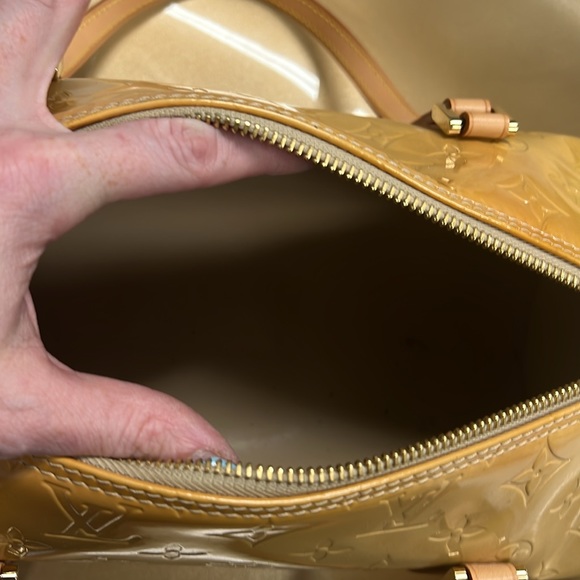 Louis Vuitton monogram vernis bag in excellent condition - Picture 8 of 15